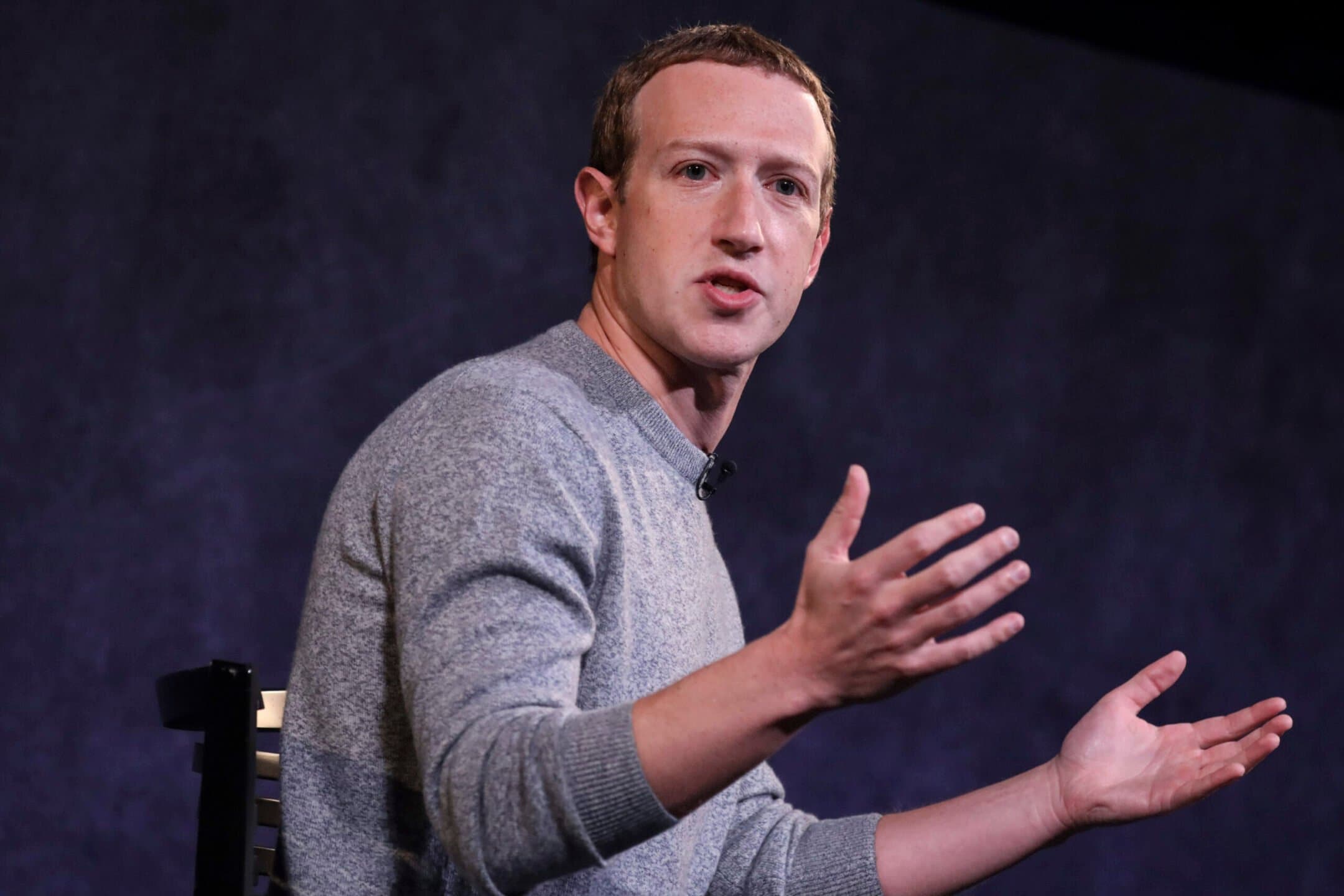 Facebook e l'abbonamento da 12,99 euro al mese: è la fine dei vecchi social network?