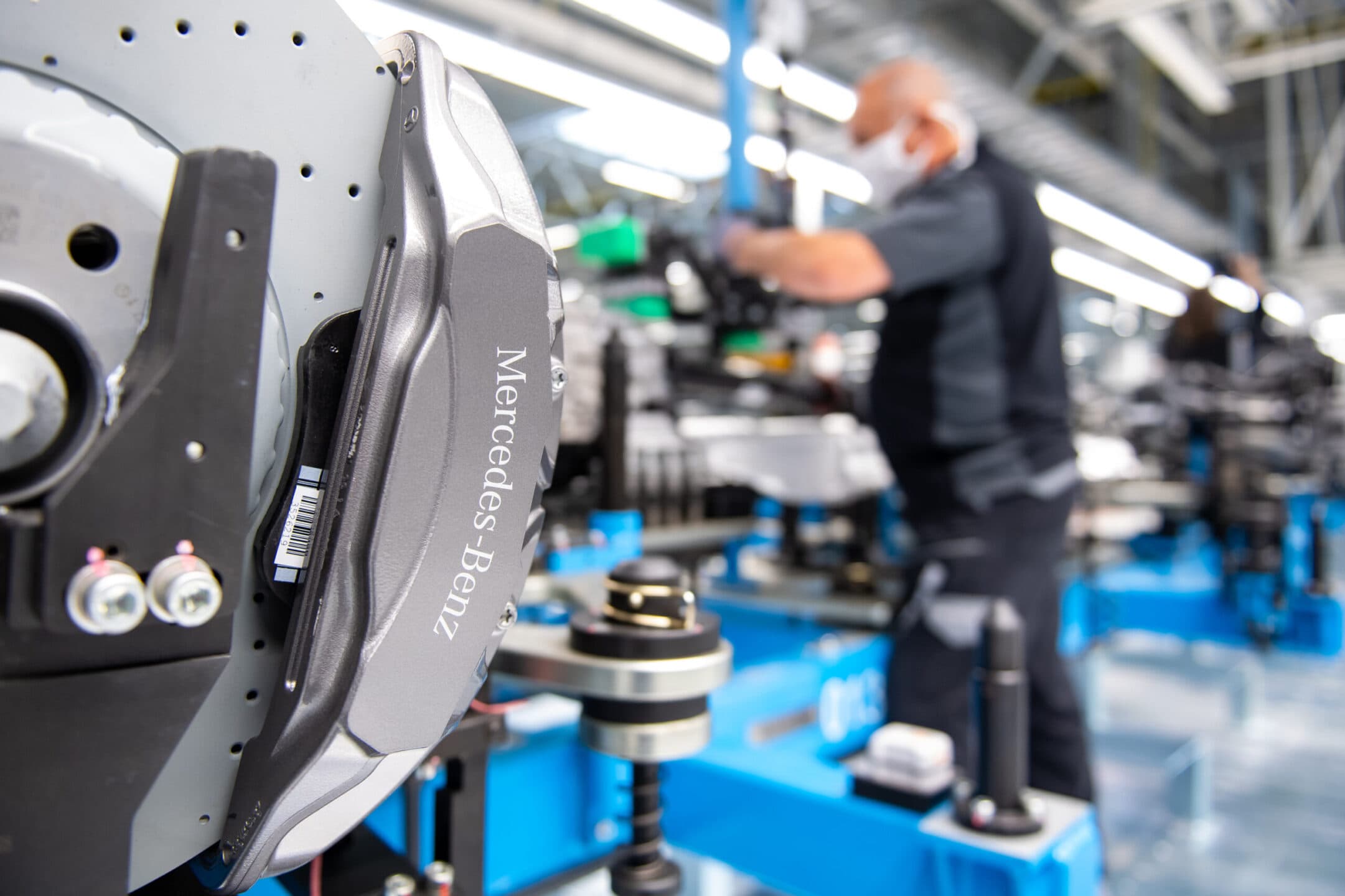 Factory 56, la fabbrica del futuro in cui Mercedes costruisce la prima Classe S elettrica