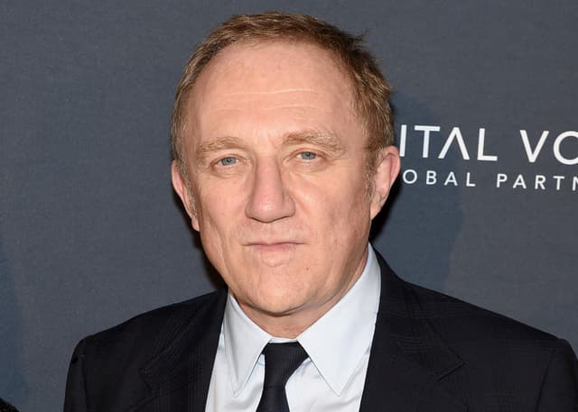 François-Henri Pinault compra il 30% di Valentino per 1,7 miliardi di euro. Entro il 2028 potrebbe salire al 100%