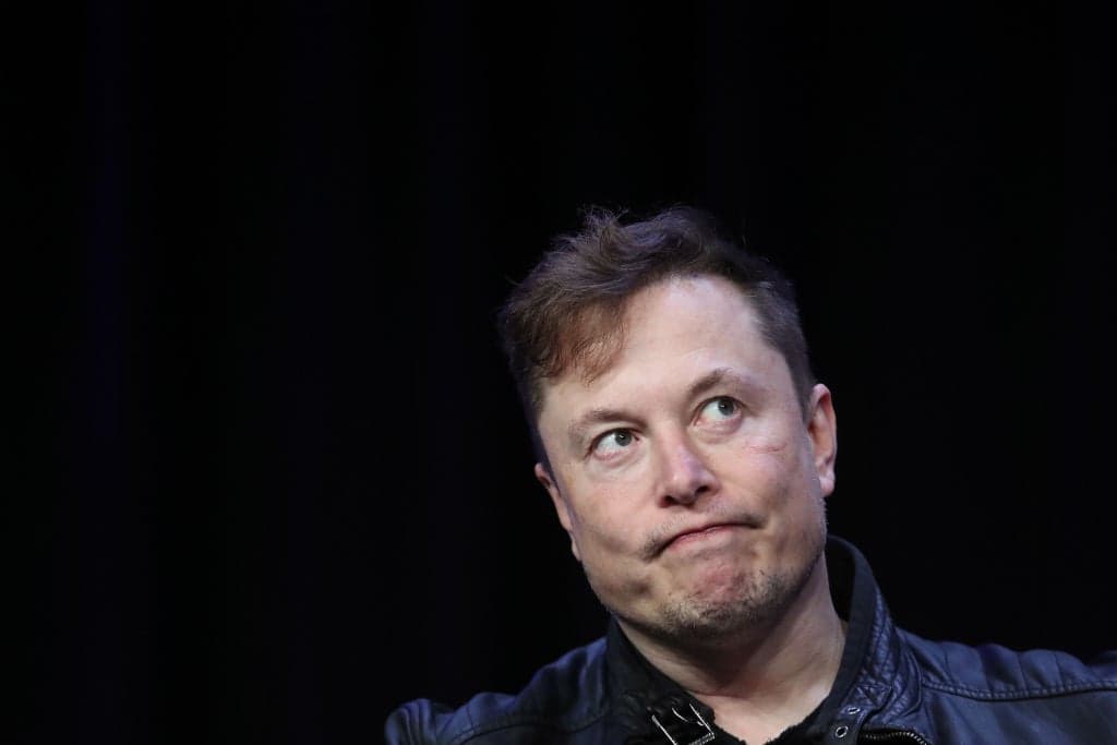Non solo Soros: chi sono gli altri miliardari ad aver venduto azioni di Tesla negli ultimi mesi