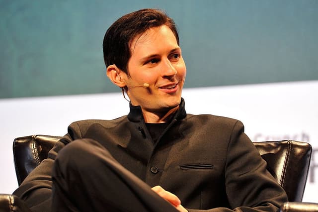 Il miliardario Pavel Durov offre la fecondazione in vitro gratuita a donne disposte ad avere un figlio da lui