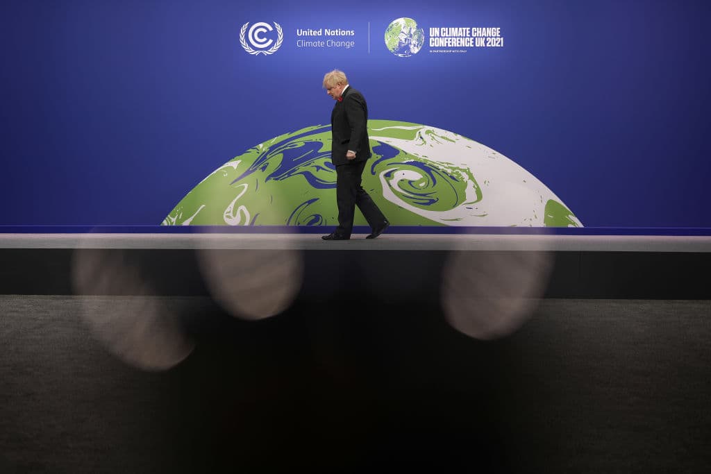 Guerra e pandemia minacciano le promesse della Cop26: il mondo è in ritardo nella rivoluzione sostenibile