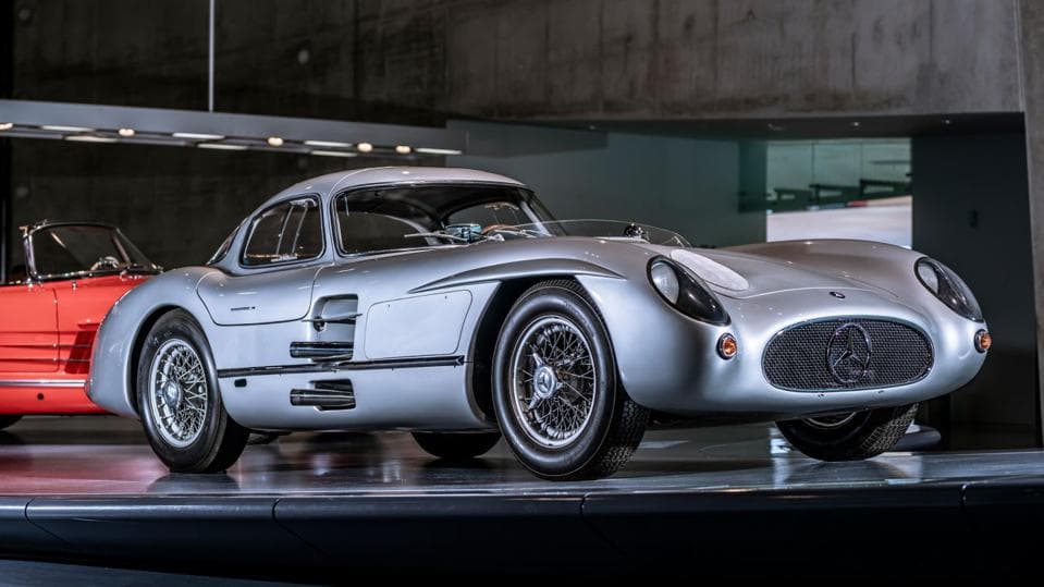 Mercedes vende un'auto per 135 milioni di euro: è la più costosa di sempre