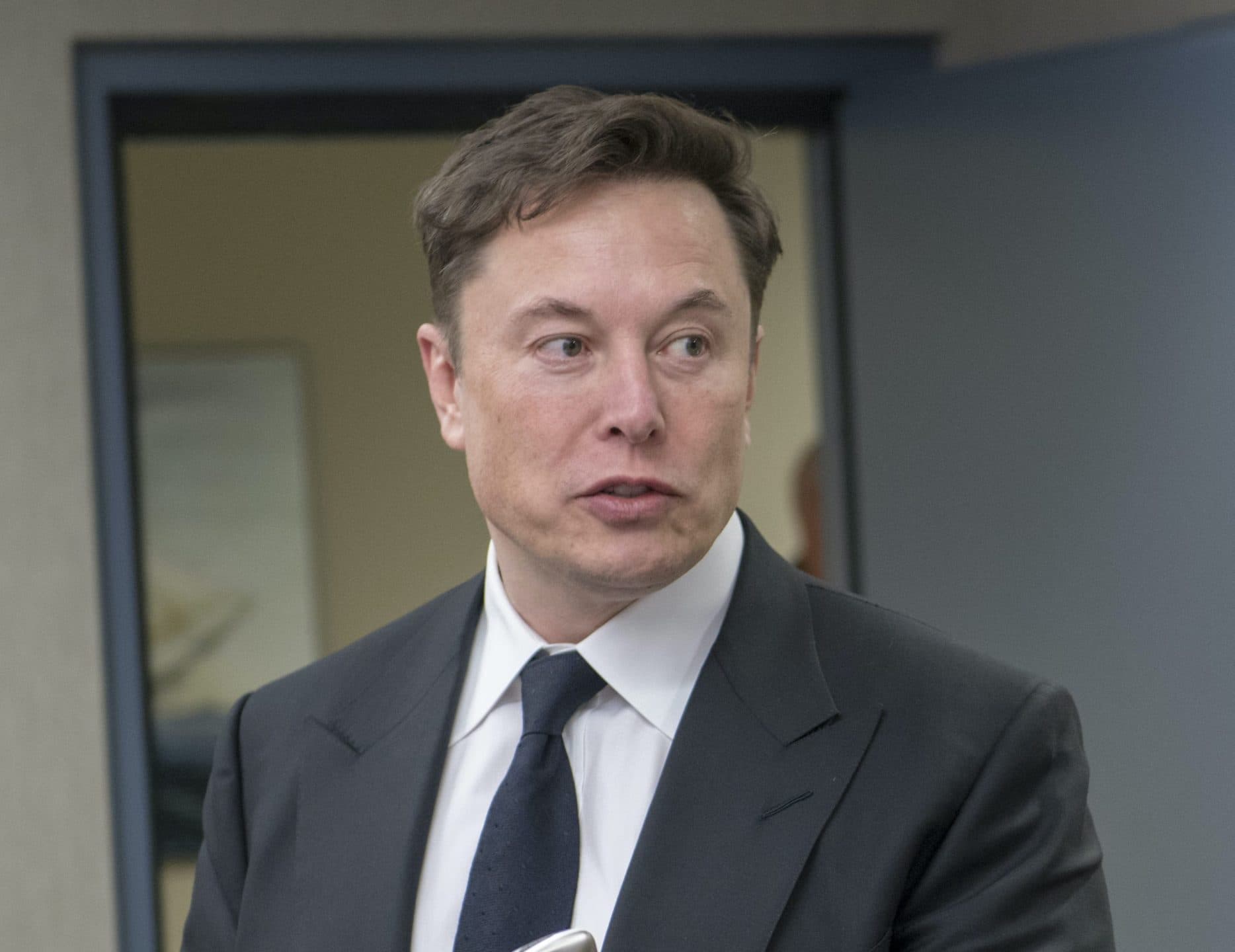 Dal 1° aprile la spunta blu di Twitter si dovrà pagare: l'annuncio di Elon Musk