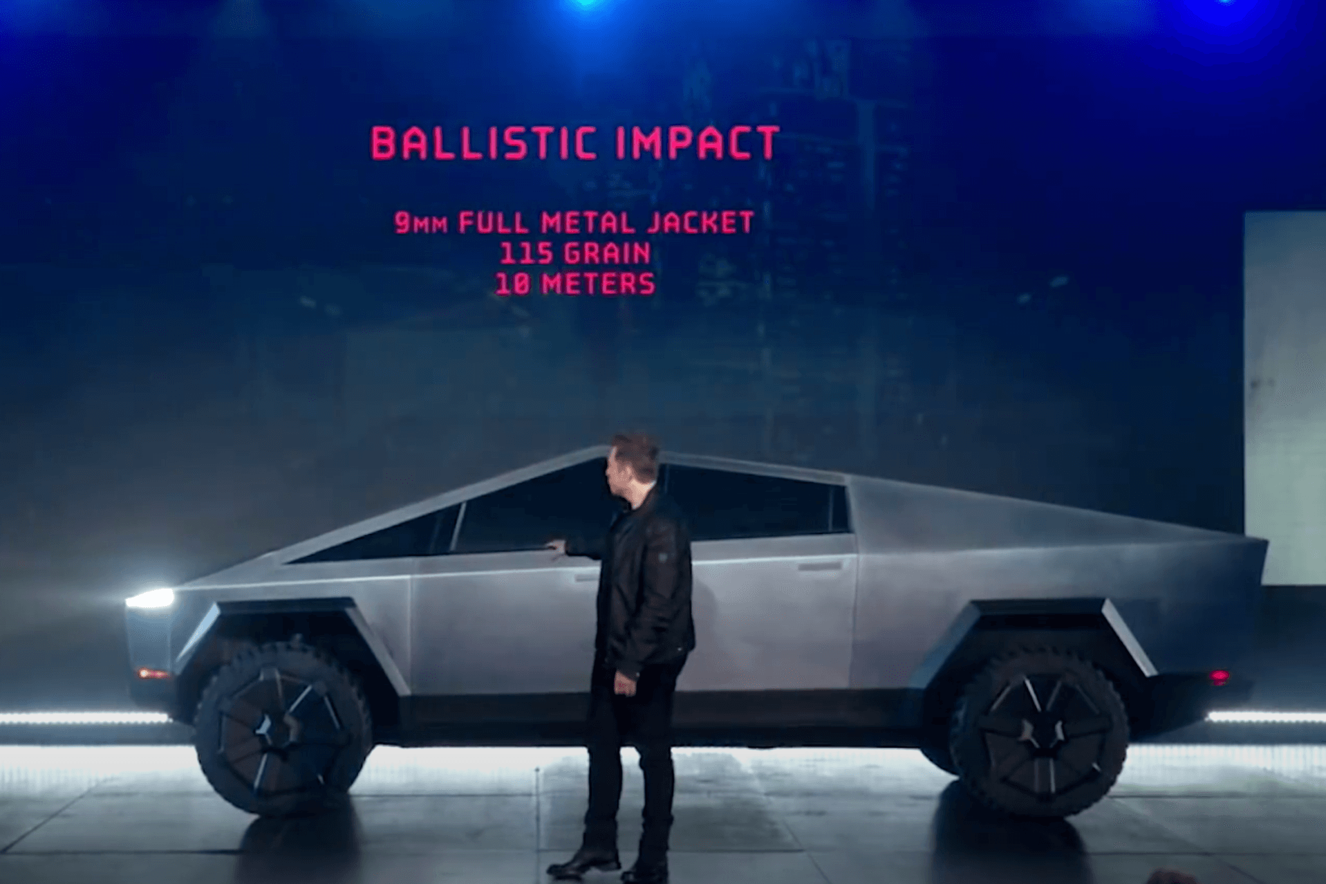Debutta sul mercato il Cybertruck di Tesla. In vendita a partire da 60.990 dollari