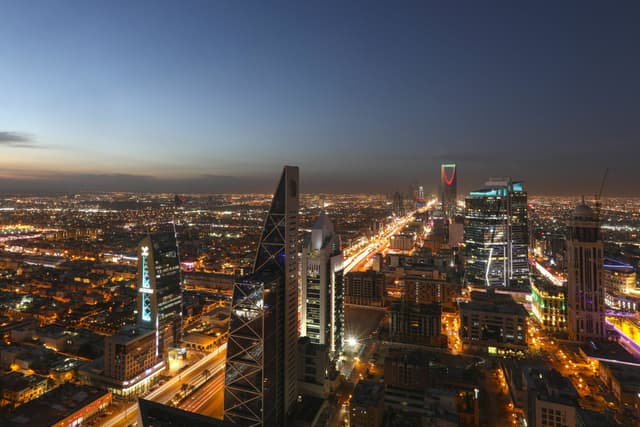 Viaggio a Riyadh: 5 esperienze di lusso da non perdere