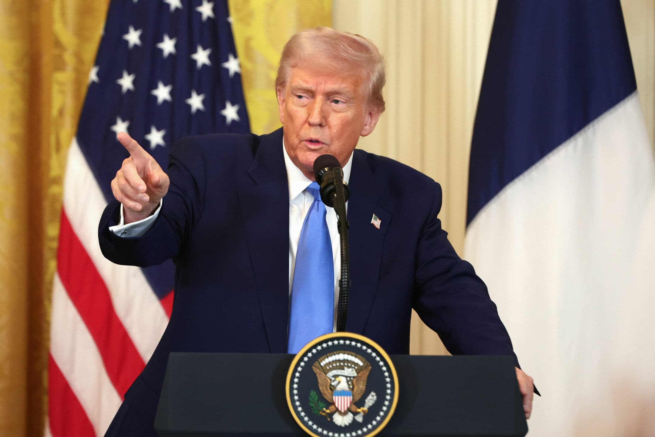 Trump sospende gli aiuti militari all'Ucraina: scatta la corsa al riarmo in Europa
