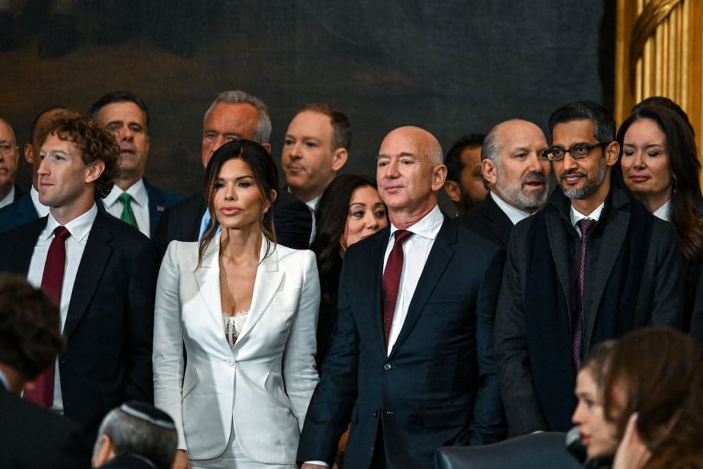I dazi fanno crollare i mercati: i 10 miliardari che hanno perso di più