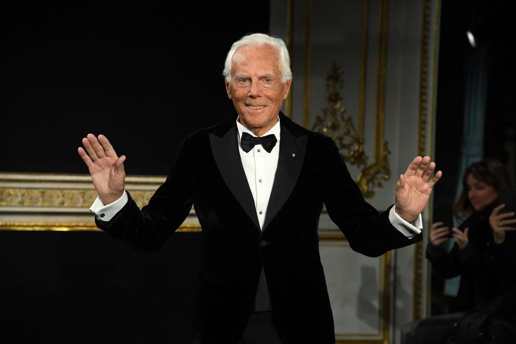 Addio a Giorgio Armani, il re della moda. Per 50 anni ha portato lo stile italiano nel mondo
