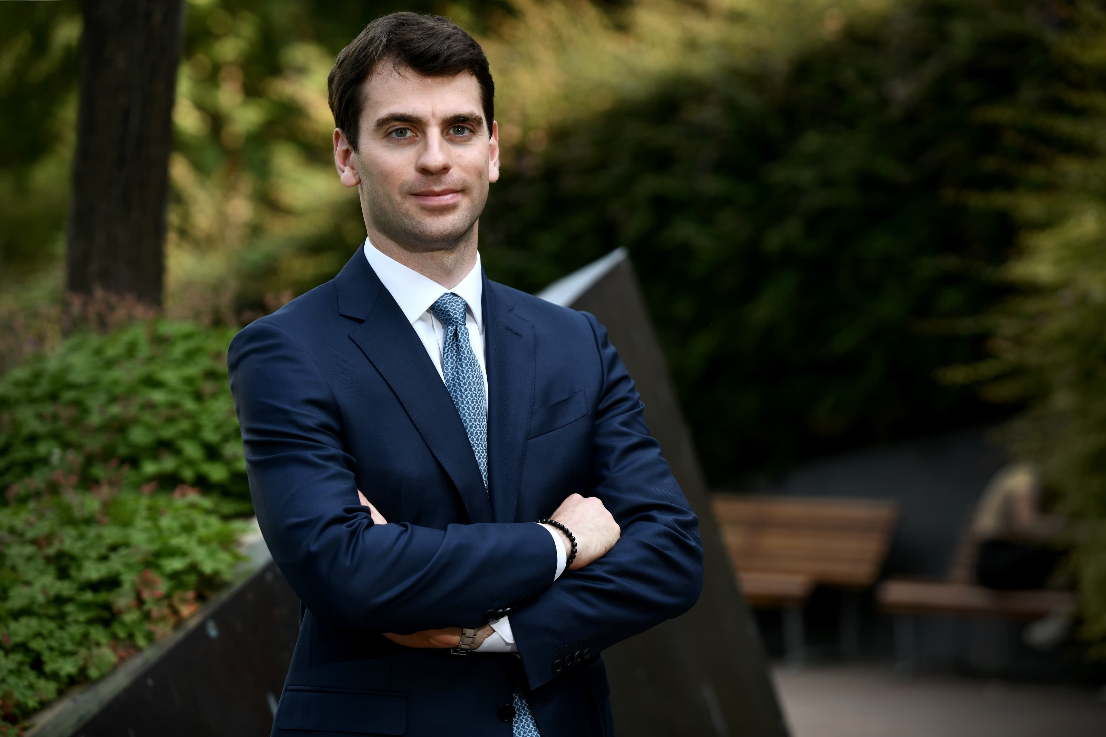 Sempre più italiani investono nel mercato azionario: la crescita della finanza retail e il ruolo di Freedom24